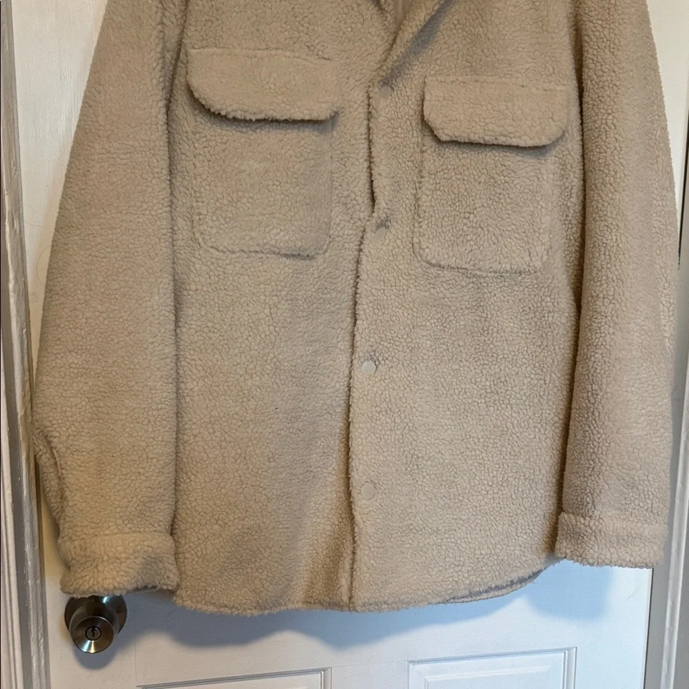H&M Beige Sherpa Shacket - Men's Button-Up Fleece Jacket